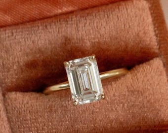 2 CT Emerald Cut Moissanite Engagement Ring 14K Solid Yellow Gold Anniversary Ring Promise Ring for Her Vintage Emerald Cut Wedding Ring