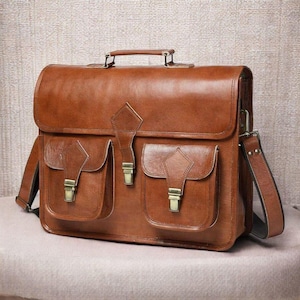 Personalized Vintage Leather Satchel, Engraved Briefcase for Men, Custom Groomsmen Gift, Crossbody Laptop Bag, College Messenger Bag