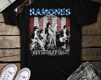 Retro Ramones T-shirt: Unisex Graphic Shirt