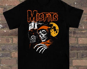 Misfits Retro T-shirts: Unisex Graphic Shirt