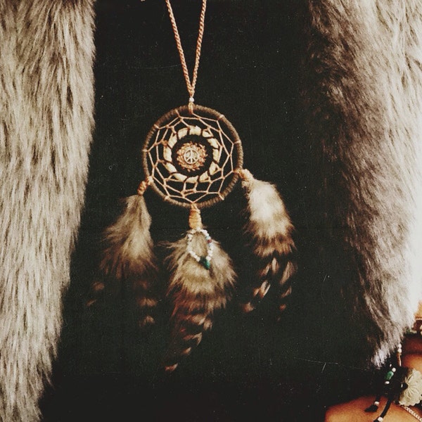 DN-05, FREE U.S shipping, Handmade eco-friendly crochet dreamcatcher necklace with feathers and peace sign charm