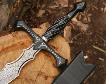 Espada de aço damasco forjada à mão | Colecionável medieval de fantasia | Presente inspirado nos vikings para ele | Espada decorativa personalizada feita à mão