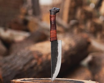 Faca Viking Forjada à Mão: Cabo com Cabeça de Corvo de Odin, Bainha de Couro