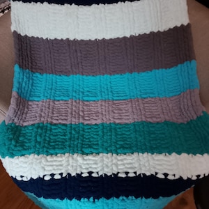 Blue stripe square pattern, child's chunky Knit Blanket