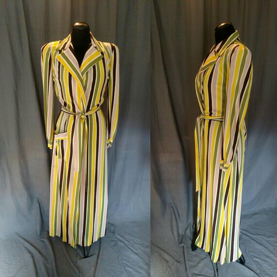 Vintage 1940s Multi-color Stripped Robe - Bloomin… - image 2