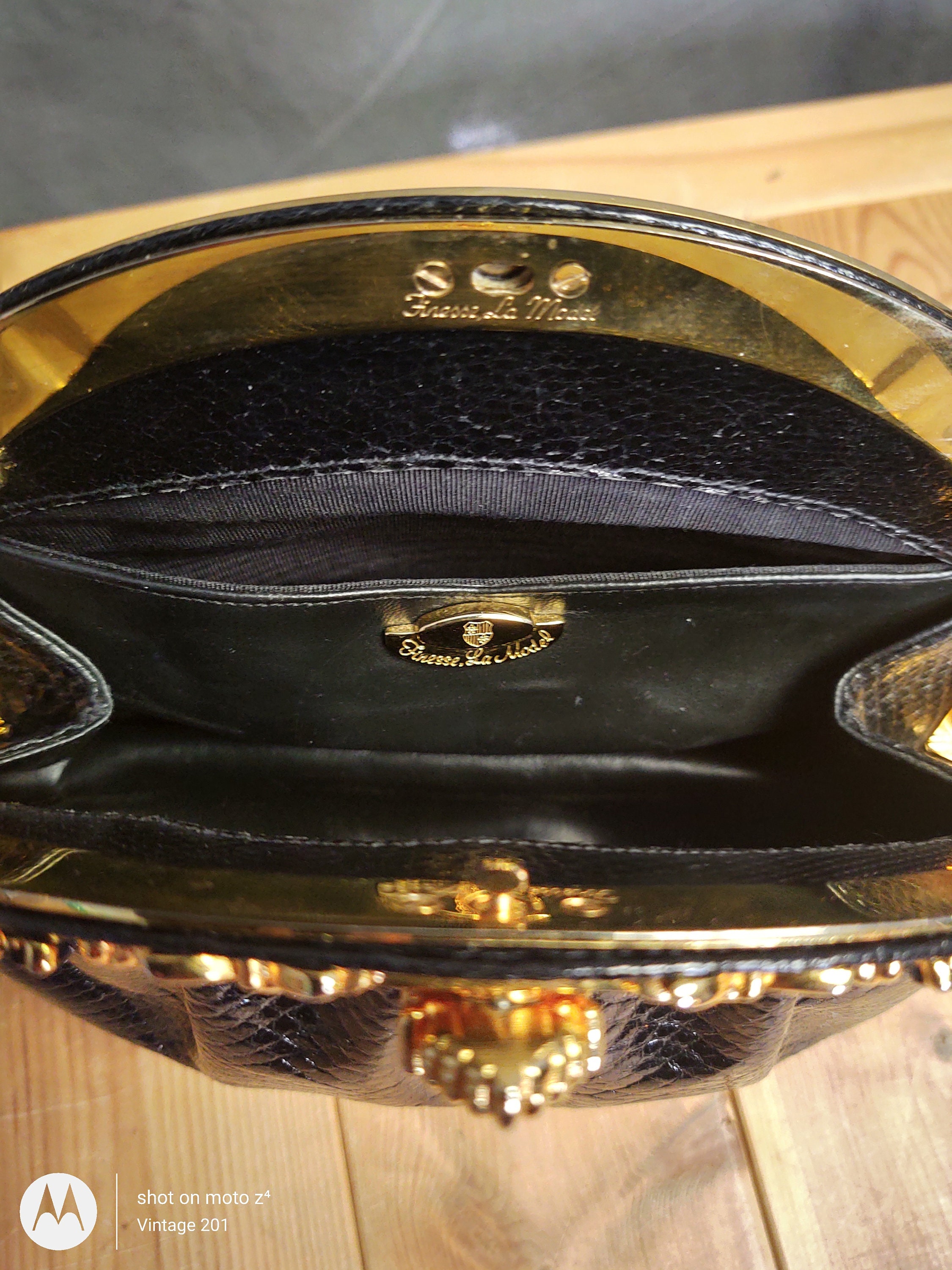 Vintage Black Snakeskin Gold Chain Purse Clutch Should Hand Bag 