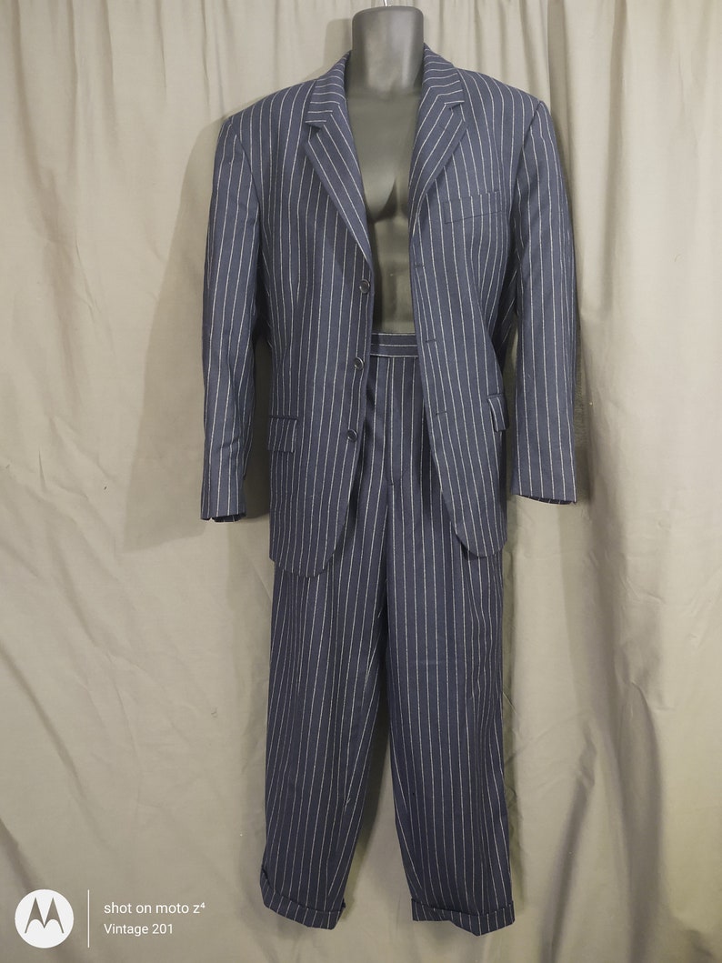 Vintage Cheap and Chic by Moschino wool navy chalk strip suit from the 1990s image 4