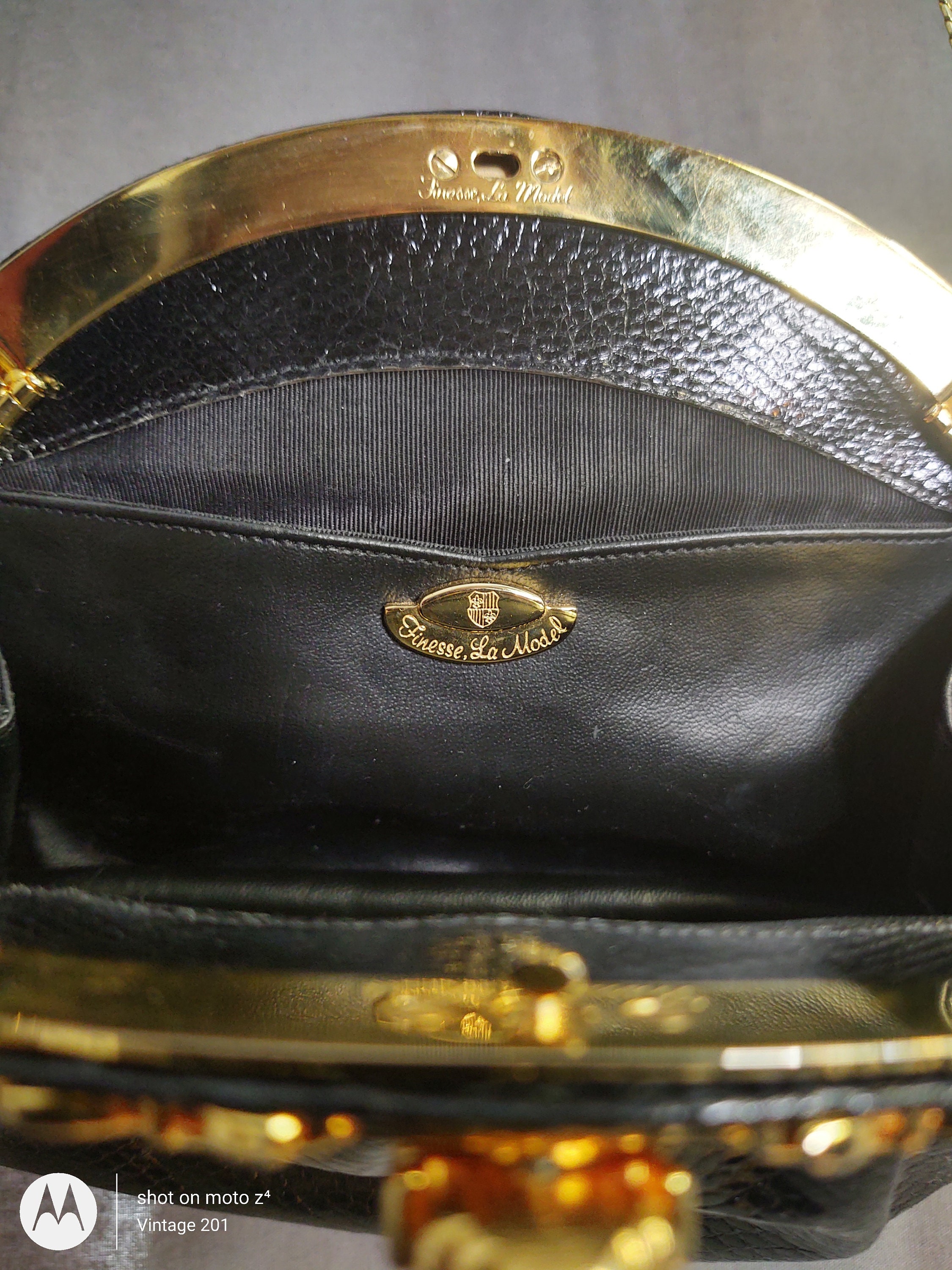Finesse La Model Black Snakeskin Clutch Convertible to