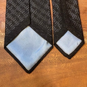 Vintage Cerruti CXII Black Silk Knit Grenadine tie 55 inches length and 3 inches wide Illusions style with silver blue lining image 7