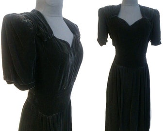 1930s Fashion Originators Guild Member Velvet Black Silk Evening Dress / 30s Silk Velvet dress in Black An Original Design Registered