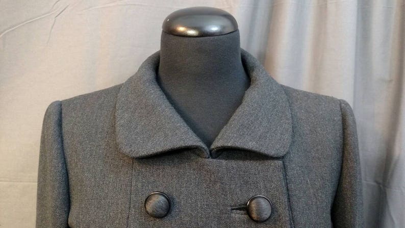 1950s Vintage Wool Ben Zuckerman New York Coat for B. Altman 50s Double Breasted Cropped Peacoat in Gray wool Size 6 Women's image 7