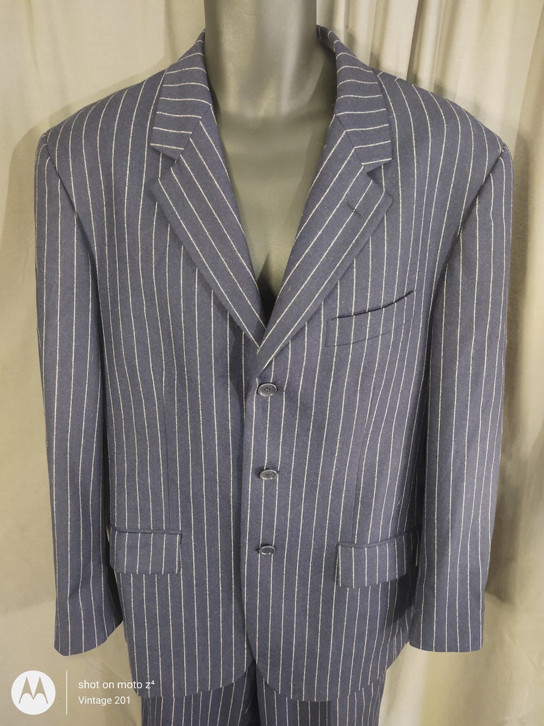 Vintage Cheap and Chic by Moschino wool navy chalk strip suit from the 1990s image 2