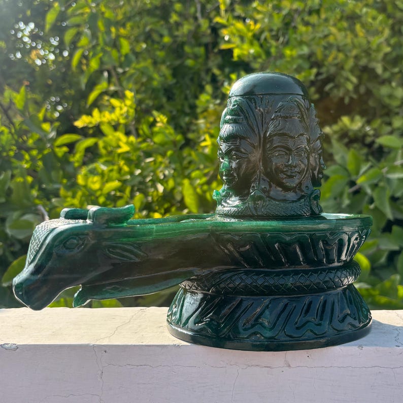 Huge !! Green Jade Shivling ~ Margaj Shiva Lingam Statue ~ Panchmukhi Pashupatinath Shivl ~ Crystal Shivlingam ~ 4990 Grams , 11.02" Inches image 10