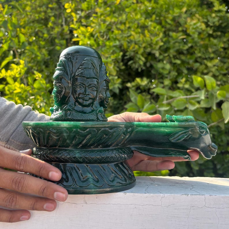 Huge !! Green Jade Shivling ~ Margaj Shiva Lingam Statue ~ Panchmukhi Pashupatinath Shivl ~ Crystal Shivlingam ~ 4990 Grams , 11.02" Inches image 1