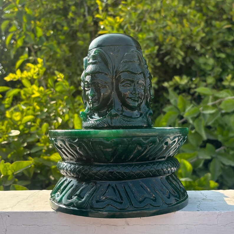 Huge !! Green Jade Shivling ~ Margaj Shiva Lingam Statue ~ Panchmukhi Pashupatinath Shivl ~ Crystal Shivlingam ~ 4990 Grams , 11.02" Inches image 13