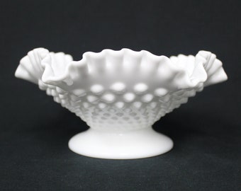 Vintage White Milk Glass Hobnail Candy Dish (V2141)