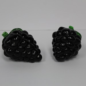 Vintage Set Of 2 Glass Grape Clusters (V1520)