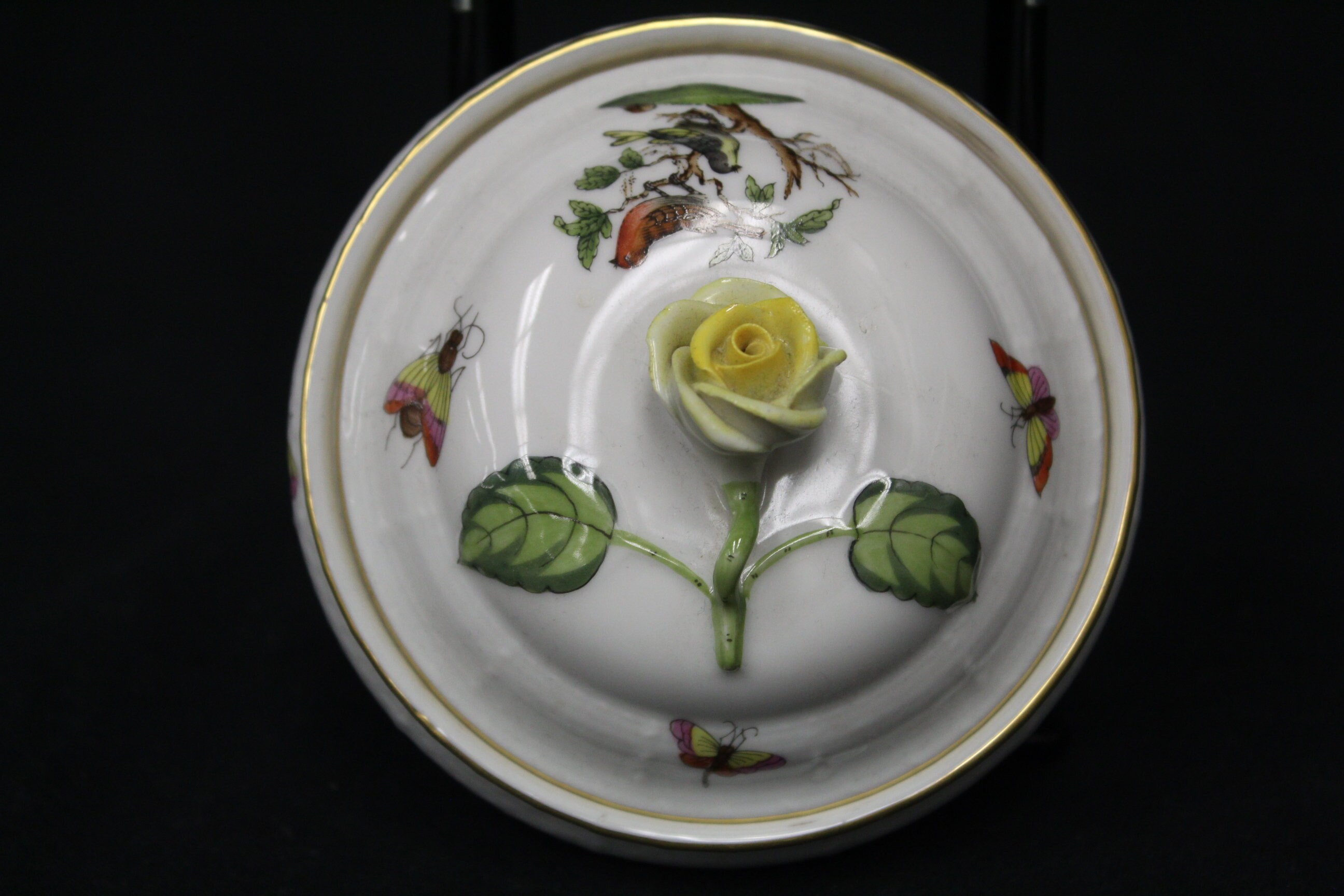 Vintage Herend Hungary Handpainted Porcelain Trinket Box Birds