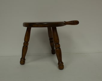 Vintage Three Legged 1950s Wood Milking Stool (V7710)