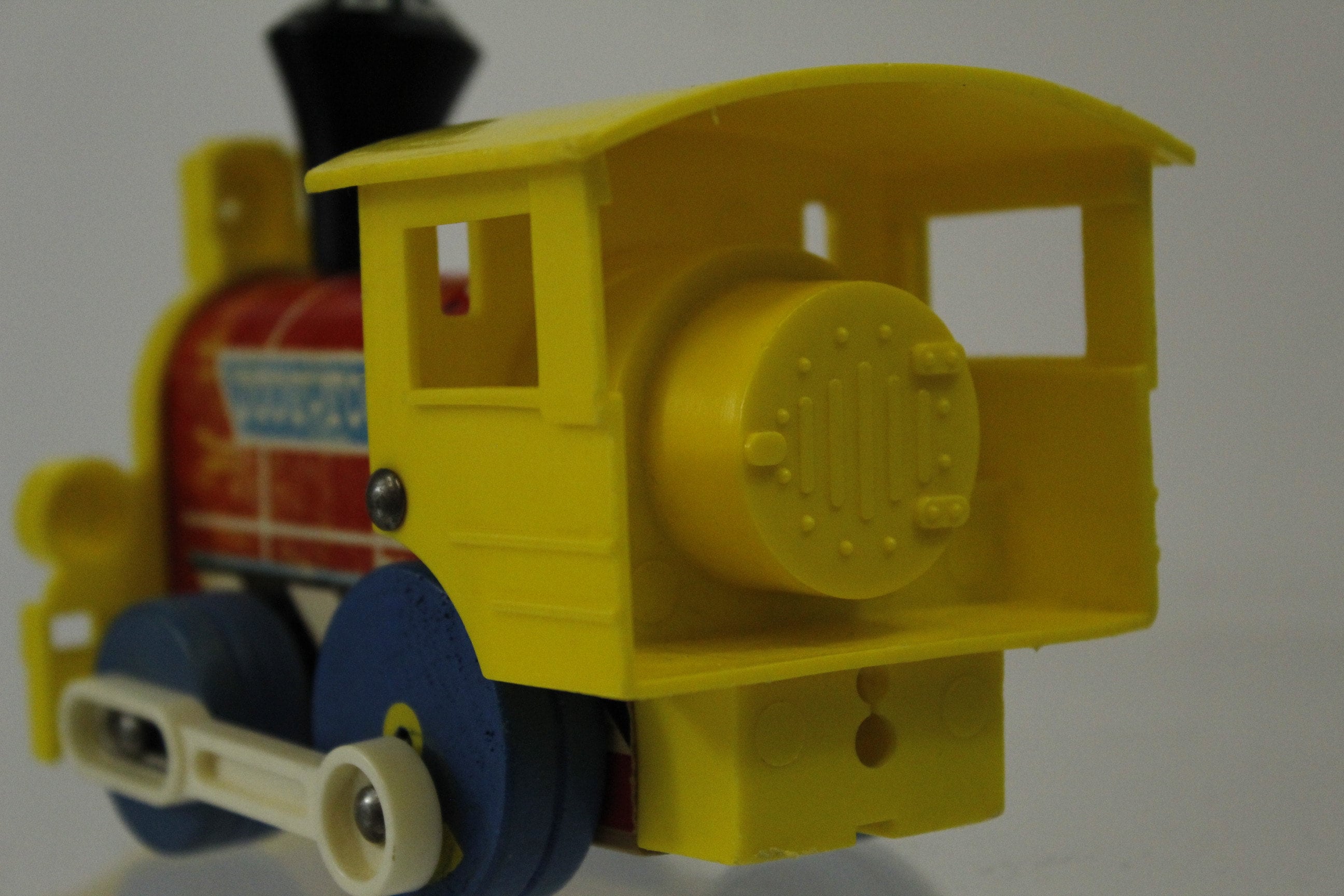 Vintage Toot Toot Train Fisher Price 1964 USA Plastic Toy (V6936 