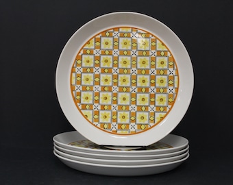 Vintage Mikasa Country Gingham Dinner Plates, Set of Eight, Yellow