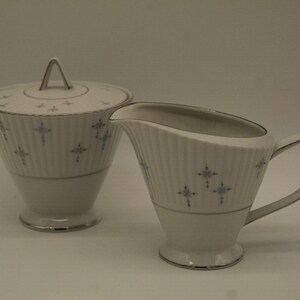 Vintage Aurora Blue and Grey Crosses Footed Creamer Cup With Sugar Bowl and Lid (V8804)