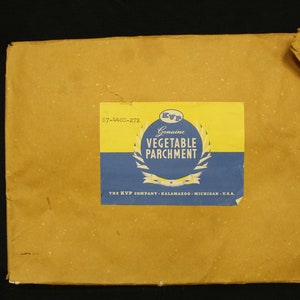 Vintage Kalamazoo Vegetable Parchment Paper (V522)