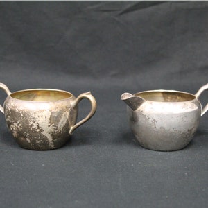 Vintage FB Rogers 1883 Silver Plated Cream & Sugar Set (V610)