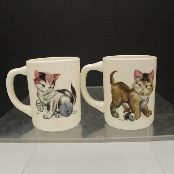 Vintage Kittens with Yarn and Thread 1979 Simone Mugs, Set of Two (S336)
