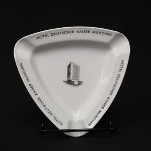 Vintage Triangular Ashtray Advertising for Hotel Deutscher by Fabric Decor (V6875)