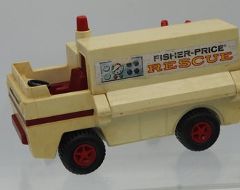 【希少品】Fisher-Price RESCUE 消防車 1974年製おもちゃ 希少品】Fisher-Price RESCUE 消防車 1974年製おもちゃ