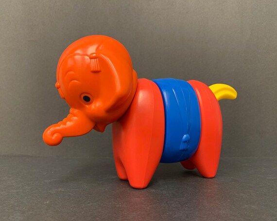 tupperware elephant toy