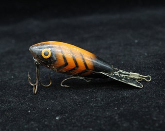 Vintage Wooden Bomber Fishing Lure Realistic Fish Design Orange Eyes - Etsy Vintage Wooden Bomber Fishing Lure Realistic Fish Design Orange Eyes - Etsy