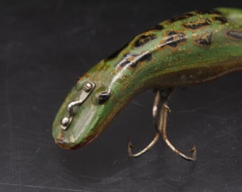 Vintage Heddon Luny Frog Fishing Lure (V10021) - Etsy Vintage Heddon Luny Frog Fishing Lure (V10021) - Etsy