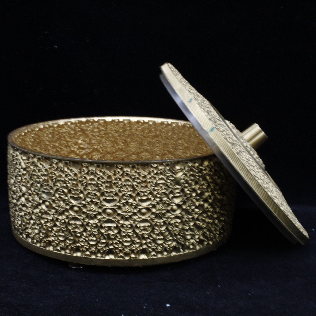 Vintage Hollywood Regency Round Sewing Box Gold With Lid (V7671