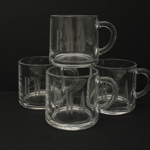 Vintage French Etched &#39;RWA&#39; Coffee Glasses Set of Four (V9865)