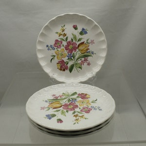 Vintage WS George Bolero Set of Four Luncheon Plates (V8373)