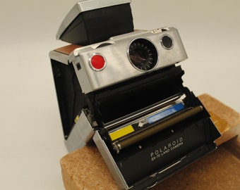 Vintage Polaroid SX-70 Land Camera in Styrafoam Carrying Box