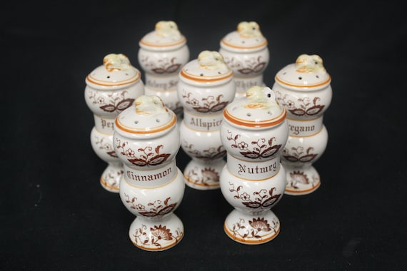 Vintage Pennsylvania Dutch Floral Spice Shakers, Set of Seven (E12100)