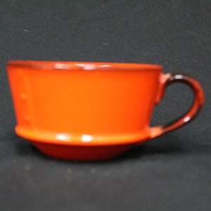 Vintage Orange Metlox Ceramic Teacup (V6114)