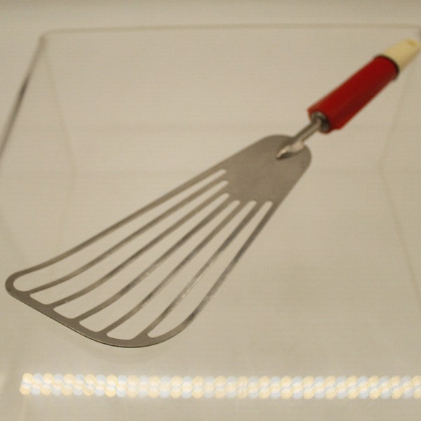 Vintage Red & White Stainless Steel USA Slotted Spatula (V10018)