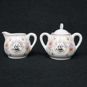 Vintage Little Wyoming Floral Creamer and Sugar Bowl with Lid Set (V2517)