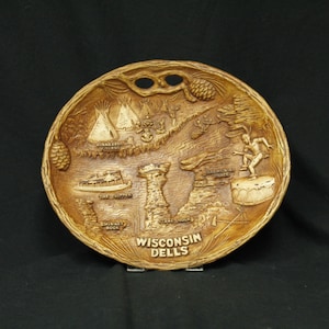 Vintage Wisconsin Dells with Natives Souvenir Pressed Wood Serving Dish (V7016)