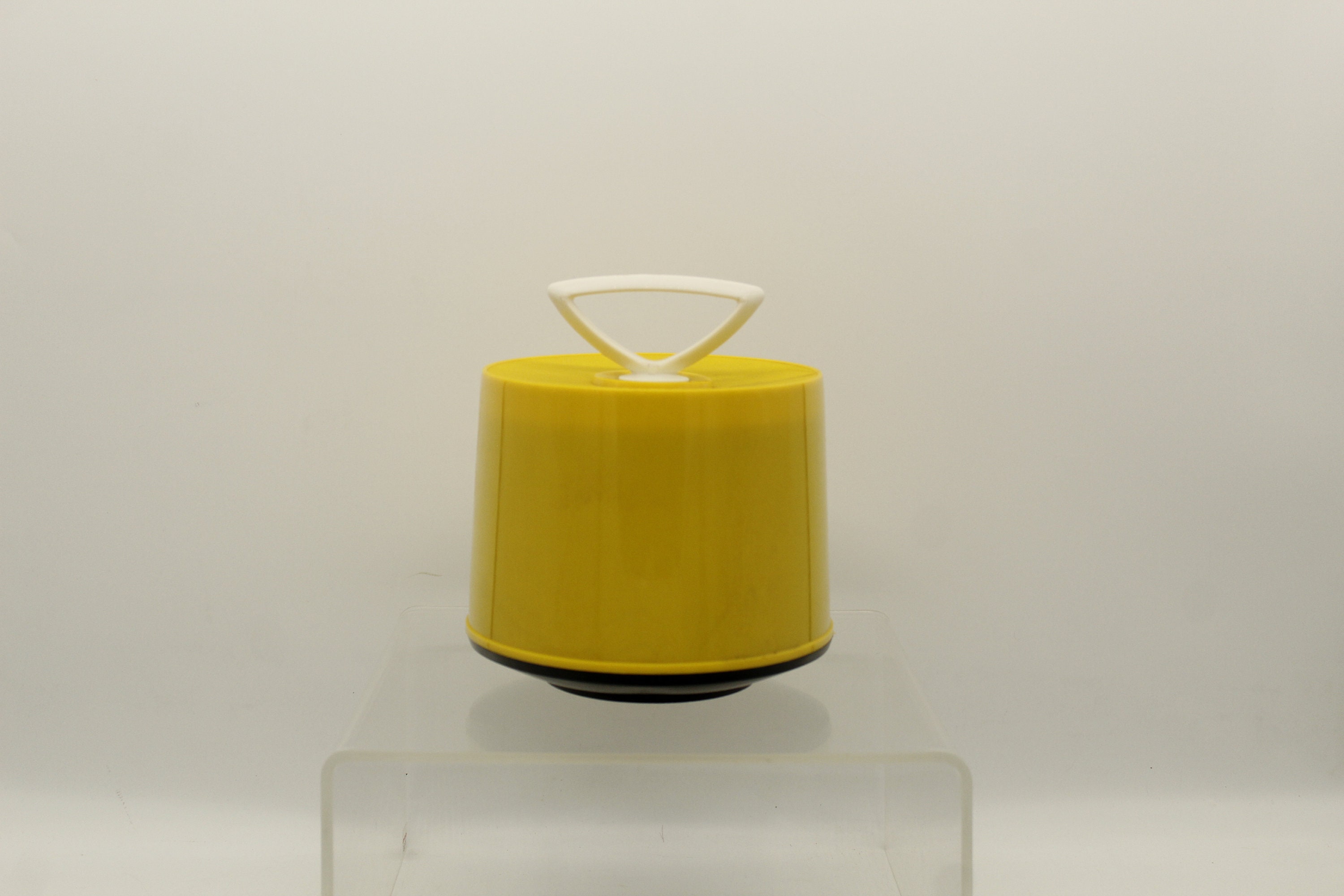 Vintage 1960's-70's Disk - Go - Case 45 Records Plastic