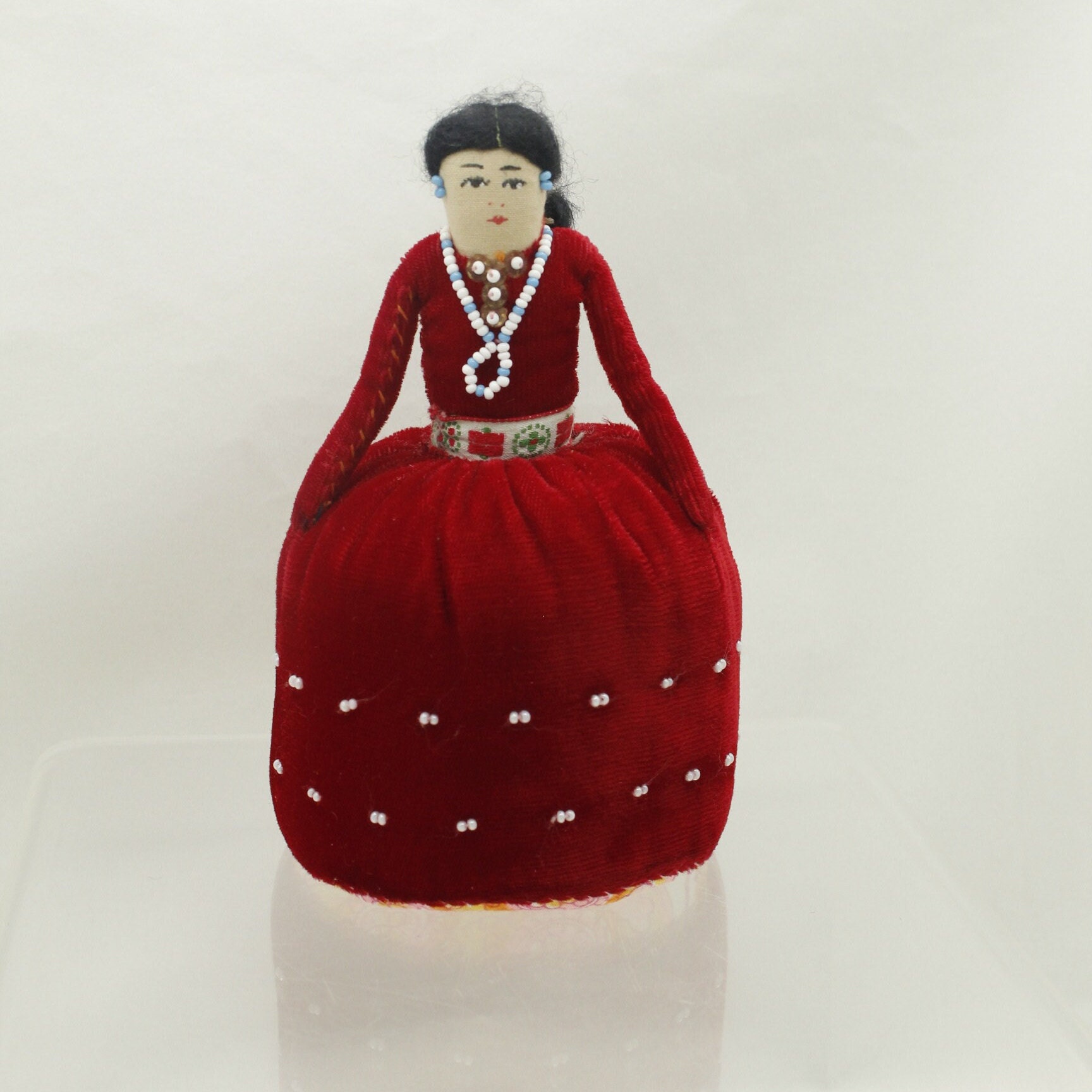 Vintage Navajo Doll Handmade Pin Cushion (V8387)