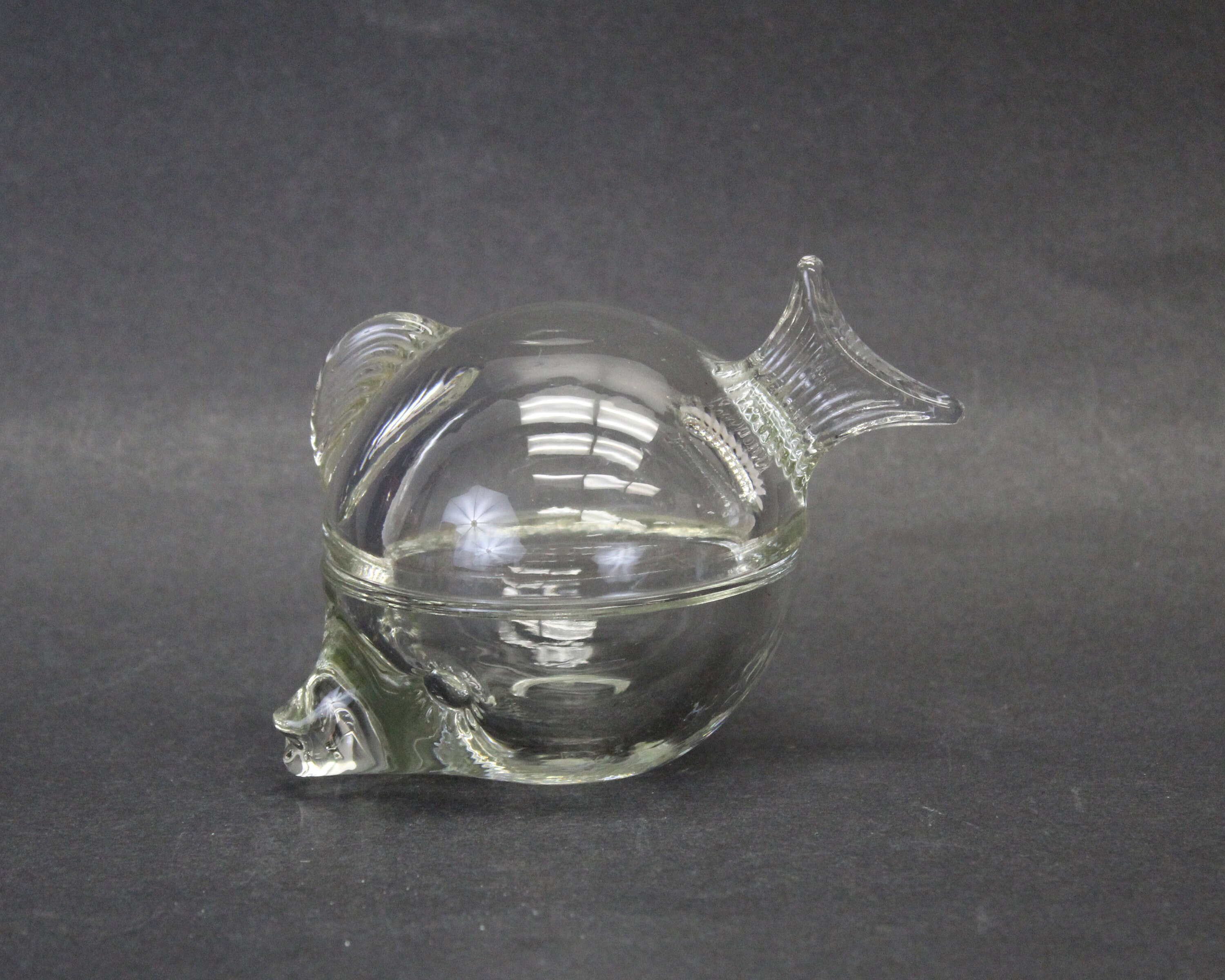 anchor hocking glass fish box Vintage Anchor Hocking Fish Round Art Glass Trinket Box (E13181)
