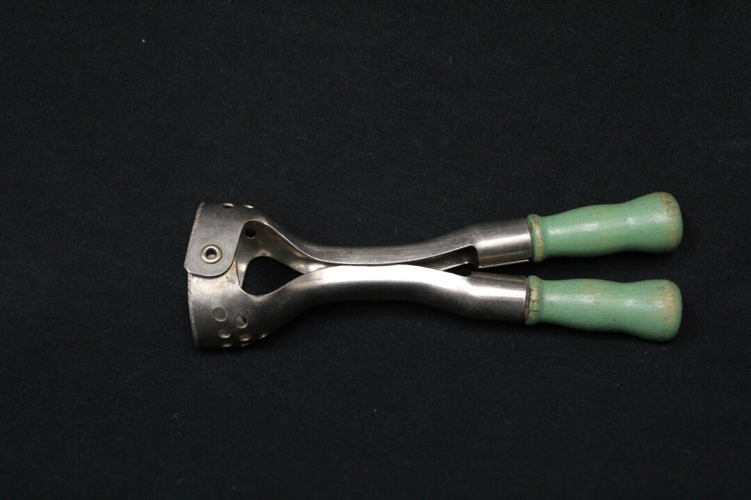 Vintage Tupperware Grapefruit Corer V6166 Etsy