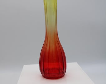 Vintage Amberina Bud Vase Glass Jeannette (S4616)