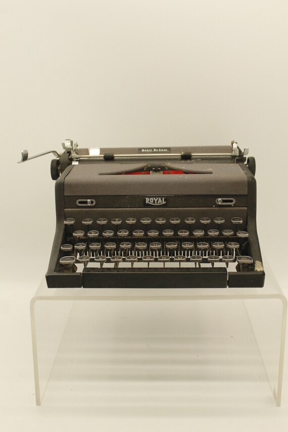 レトロ 米国製  QUIET DE LUXE タイプライター Vintage 50s Royal Quiet De Luxe Typewriter - Etsy