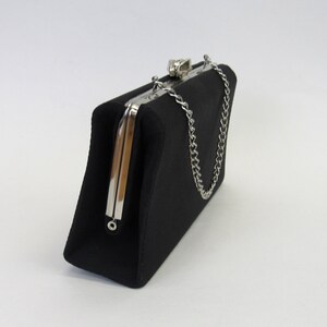 Selmira – Vintage Bag with Kiss-Lock Closure main image 0